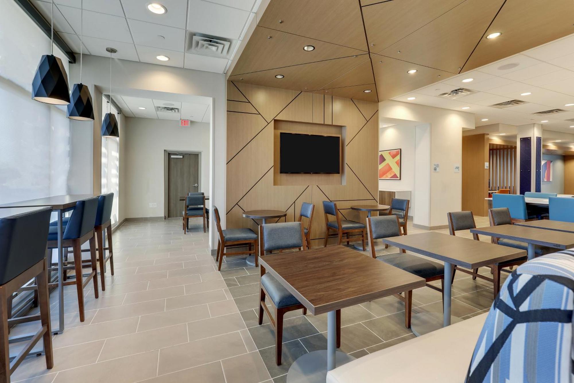 Holiday Inn Express Holly Springs - Raleigh Area By Ihg מראה חיצוני תמונה