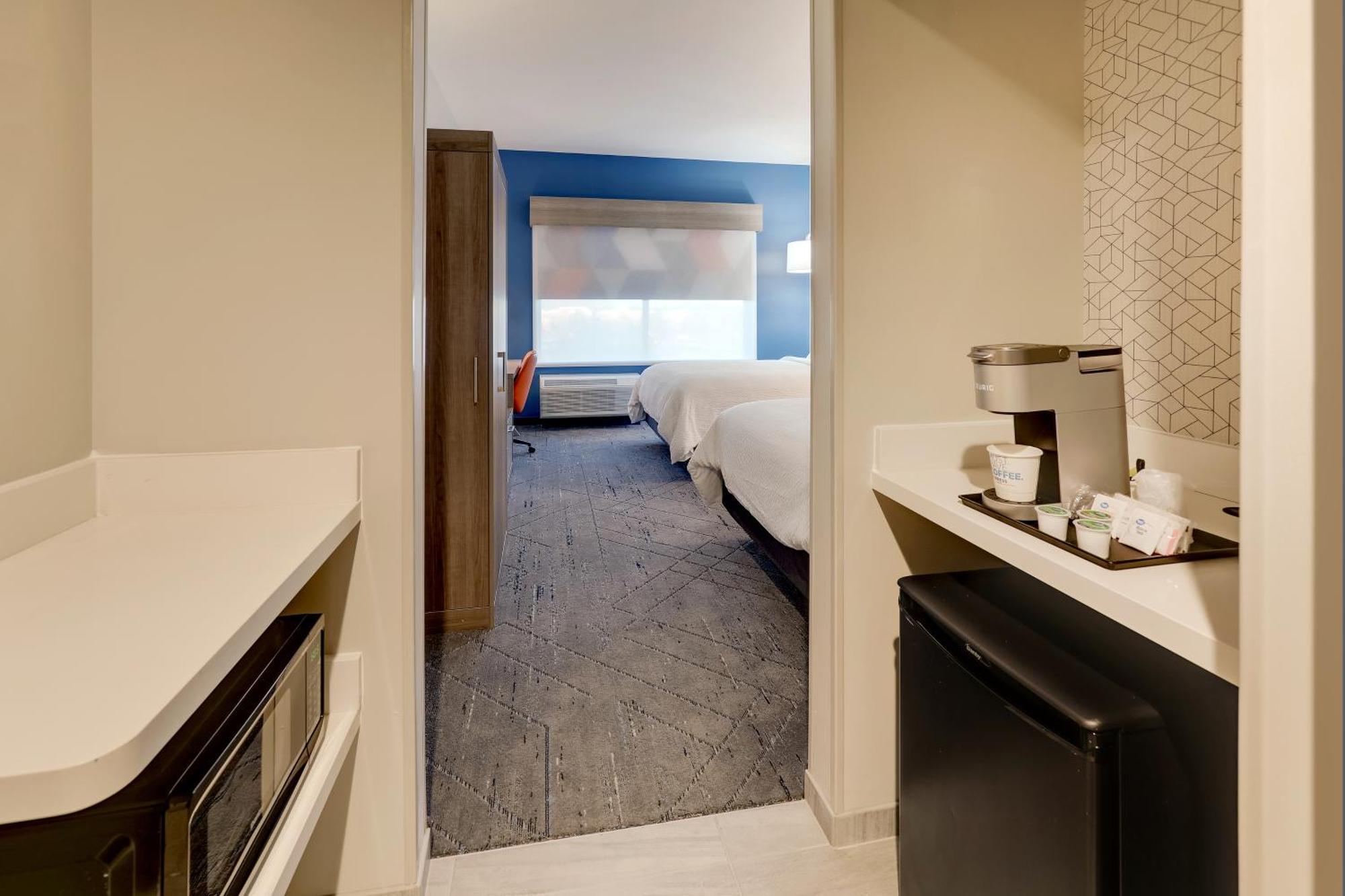 Holiday Inn Express Holly Springs - Raleigh Area By Ihg מראה חיצוני תמונה